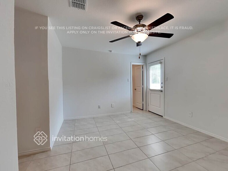 Building Photo - 3024 Wallace Wls Ct