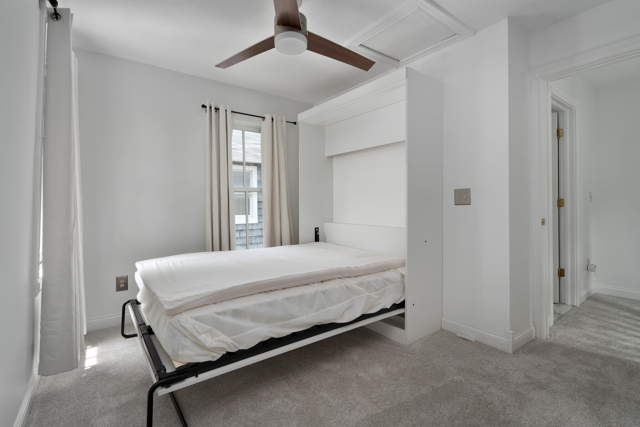 Bedroom 2 w/ Murphy Bed - 251 Detroit Ave