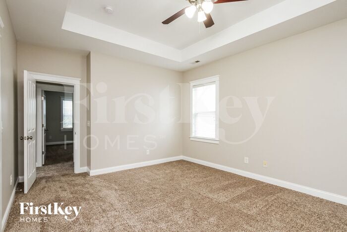Building Photo - 532 Catawba Ave