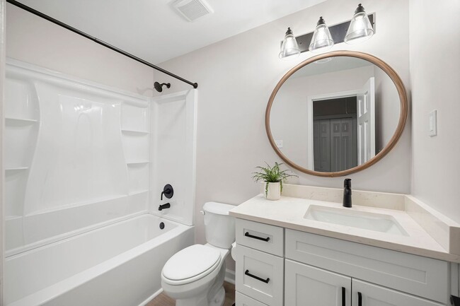 Building Photo - Beautifully Renovated Ranch in Marietta