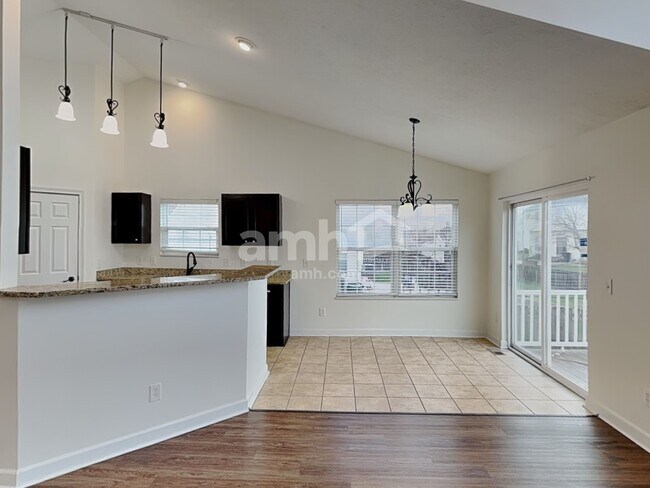 Building Photo - 1130 Mastell Dr