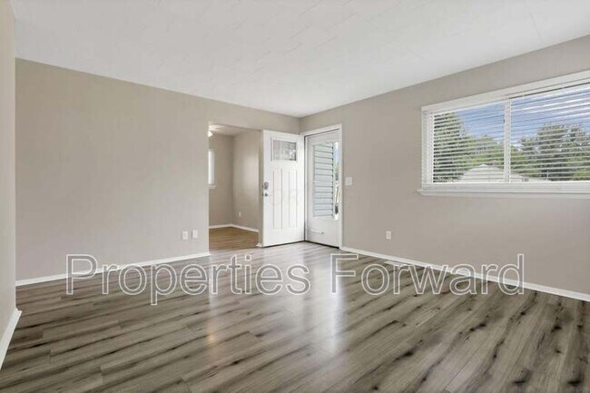 Building Photo - 2779 Woodgrove Dr