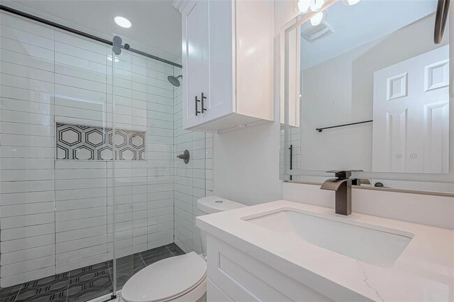Building Photo - 1623 Fawnhope Dr