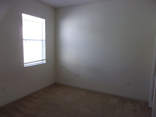 Building Photo - SPRING RIDGE COMMUNITY