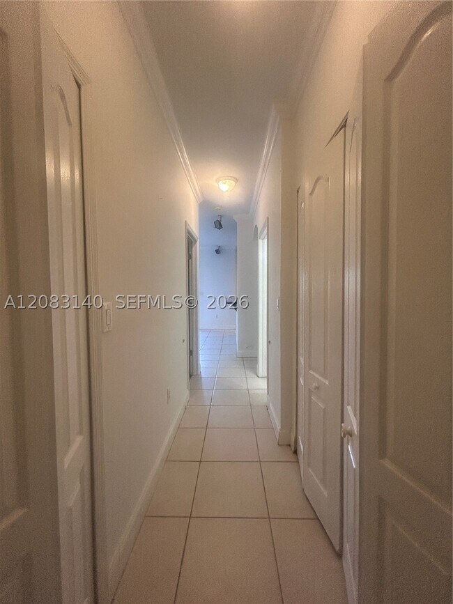 Building Photo - 6528 SW 158th Pass