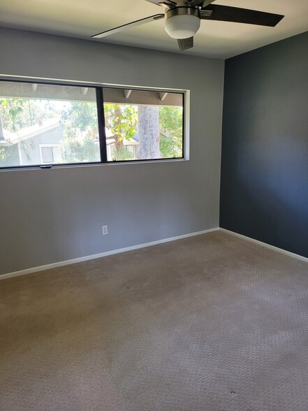 Building Photo - 130 S Waterwheel Way