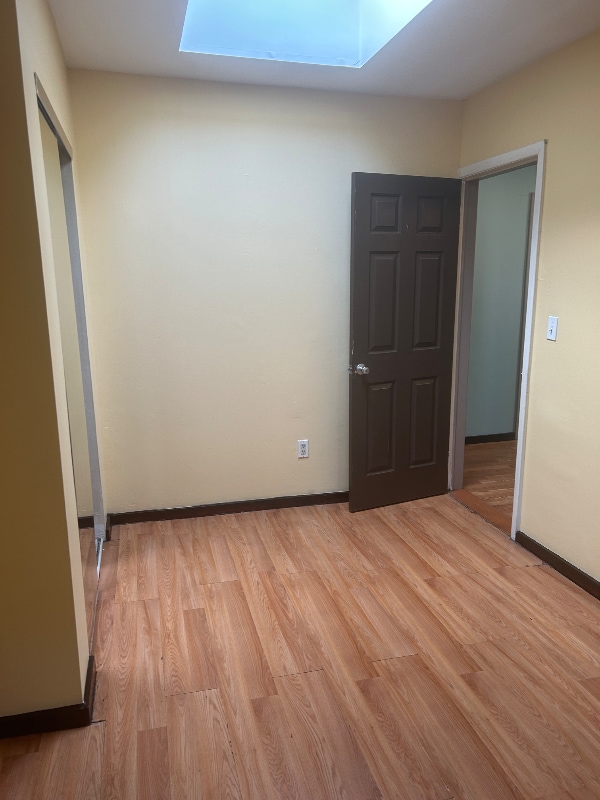 Building Photo - 21 Linden St