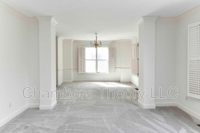Building Photo - 3105 White Daisy Pl