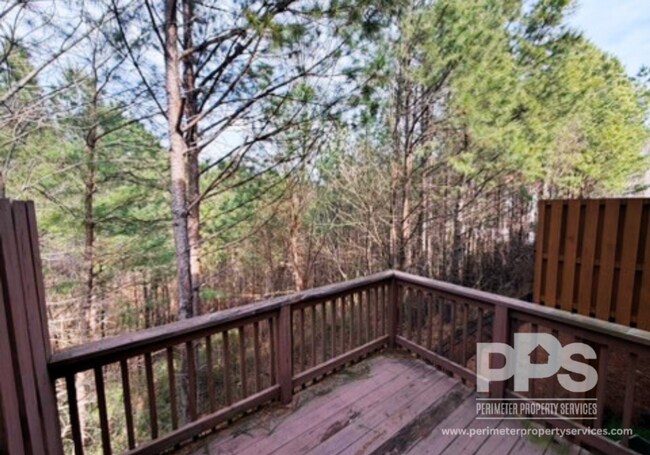 Building Photo - 6764 Blackstone Pl