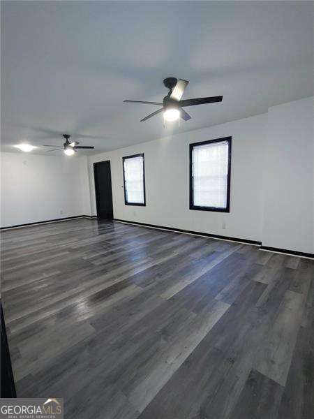 Building Photo - 997 Summer Forest Dr