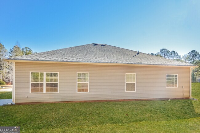 Building Photo - 70 Joshua Creek Rd