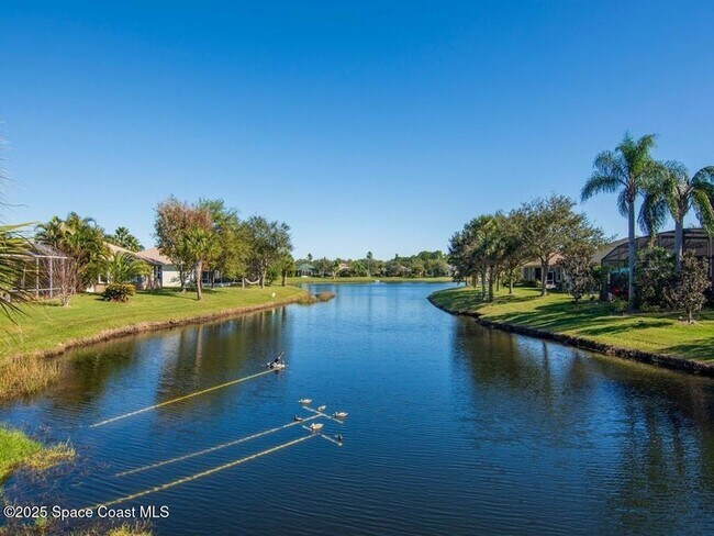 Building Photo - 1150 Breezy Way