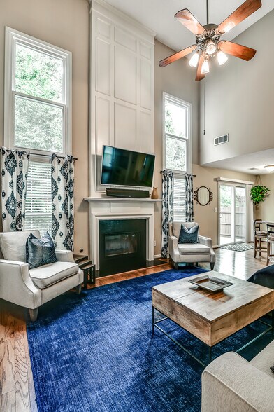 Building Photo - 6165 Pattingham Dr