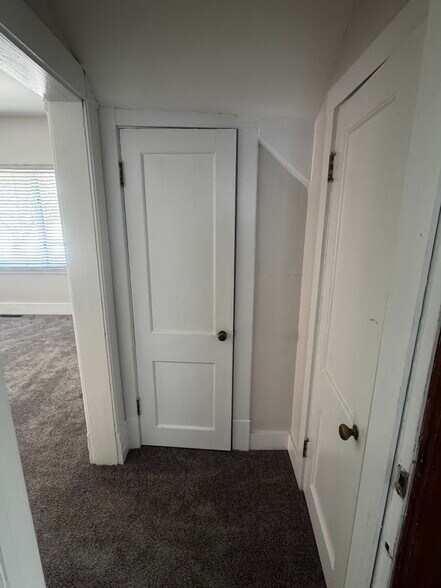 Hallway - 185 Spring St