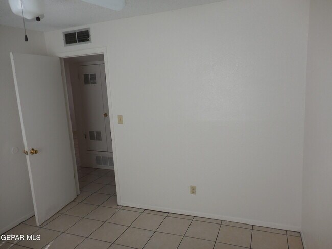 Building Photo - 1638 Rick Rhodes Dr