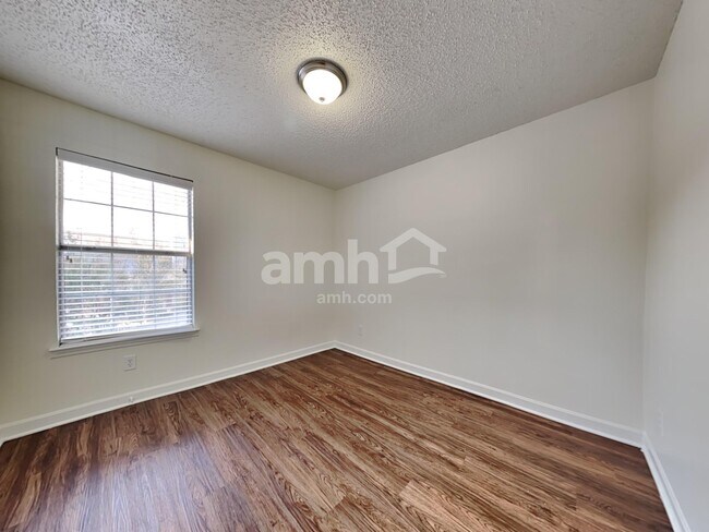 Building Photo - 5412 Big Bend Dr