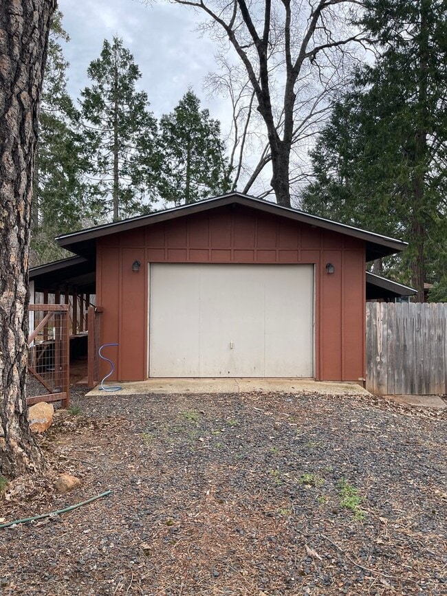 Building Photo - Magalia- 3 bedroom 2 bathroom, 2 story, detached garage, extra lot available