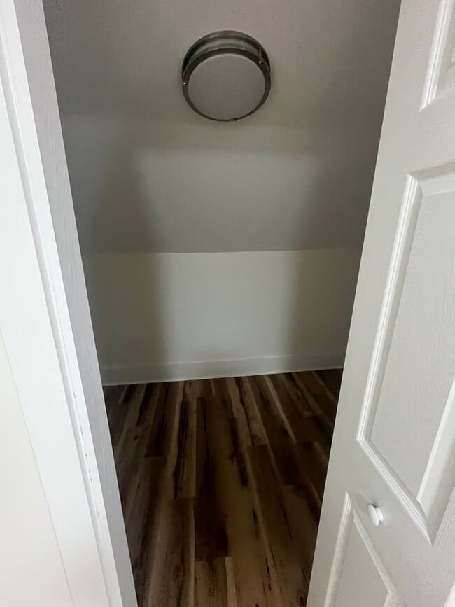 Building Photo - 1813 West Dr