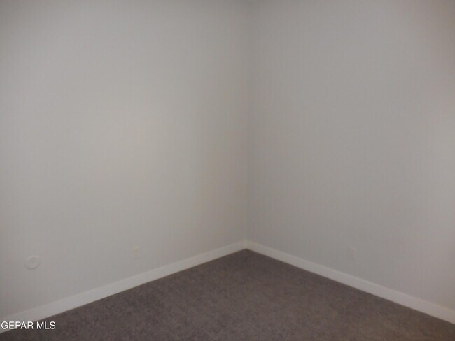 Building Photo - 13425 Emerald Crystal Dr