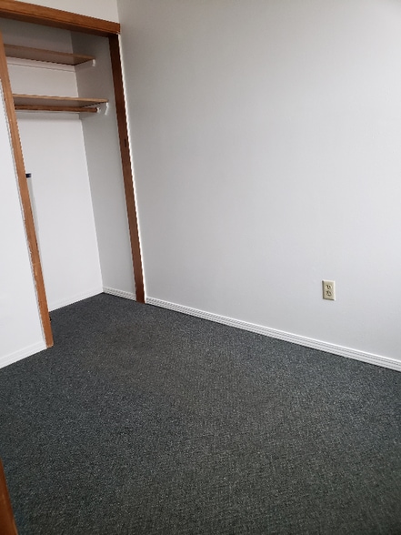 Building Photo - 49489 US-93