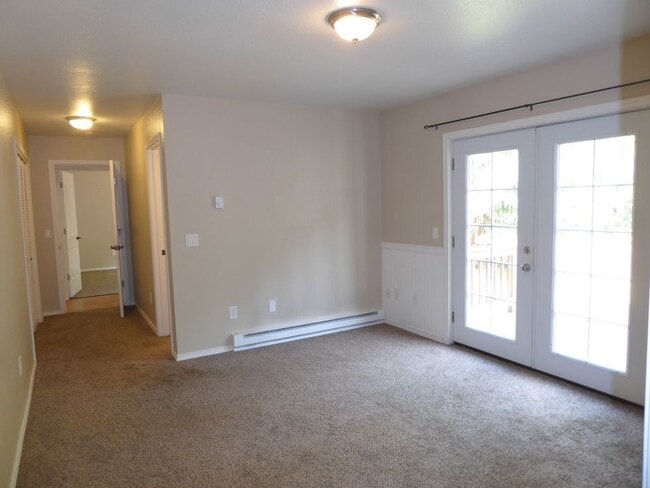 Building Photo - 9236 Emily Way