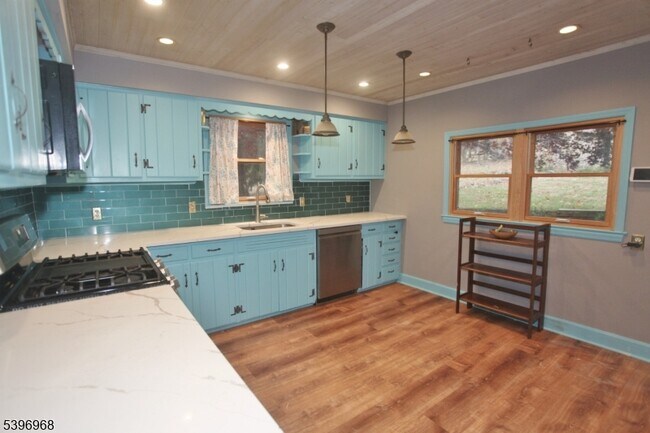 Building Photo - 18 Little Philadelphia Rd