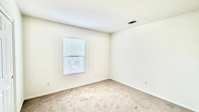 Building Photo - Beautifully Maintained & Spacious Two-Story Home in the Privately-gated Belleza Community of San ...