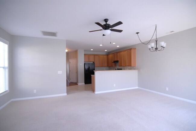 Building Photo - 4036 Comrie Ln