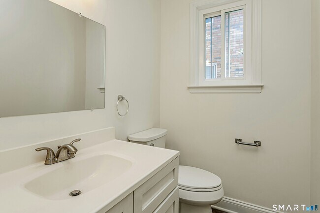 Building Photo - 27 Bouton St E