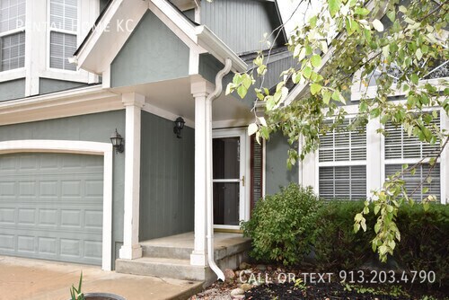 Building Photo - 15246 S Acuff Ln