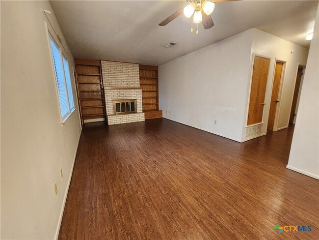 Building Photo - 1274 Hillcrest Dr
