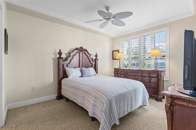 Building Photo - 2825 Palm Beach Blvd