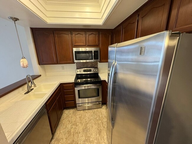 Building Photo - Mission Valley Area! Gorgeous and Cozy 1 Bedroom 1 full Bath! Ready For Rent Today!