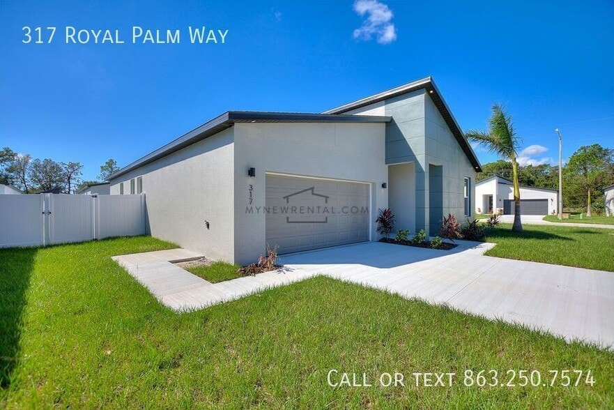 Building Photo - 317 Royal Palm Wy