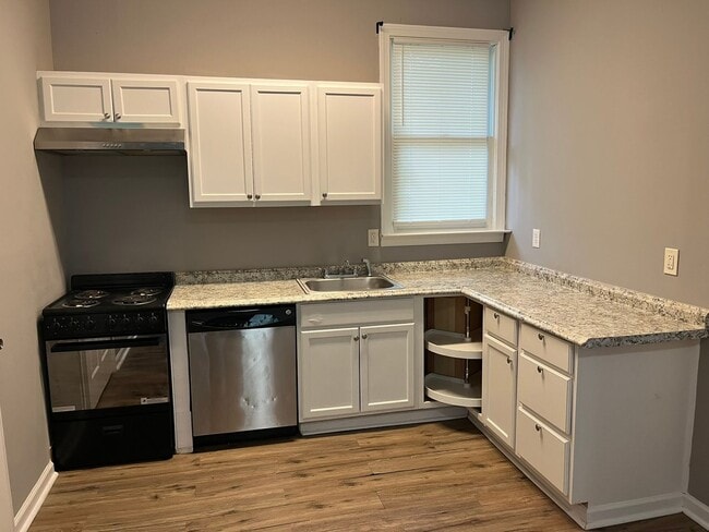 Building Photo - Twelfth Avenue 3405 HOUSE