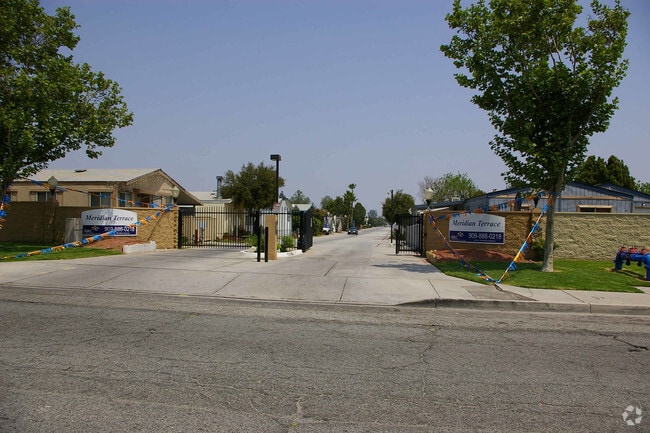 Building Photo - Meridian Terrace Mobile Home