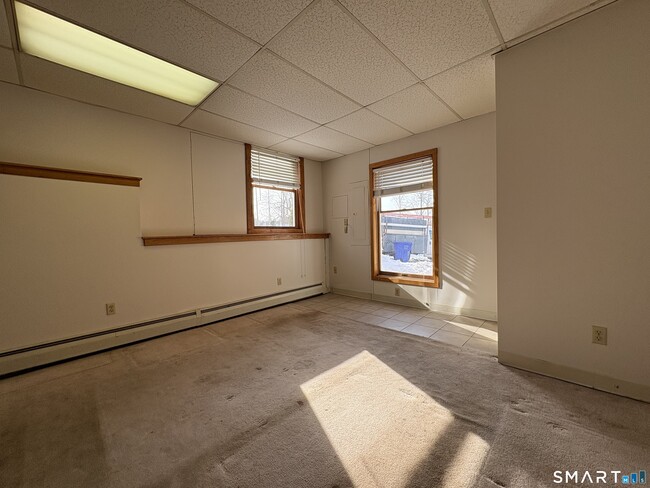 Building Photo - 278 Chamberlain Rd