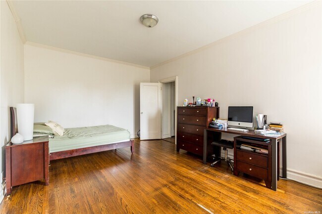 Building Photo - 83-15 116th St