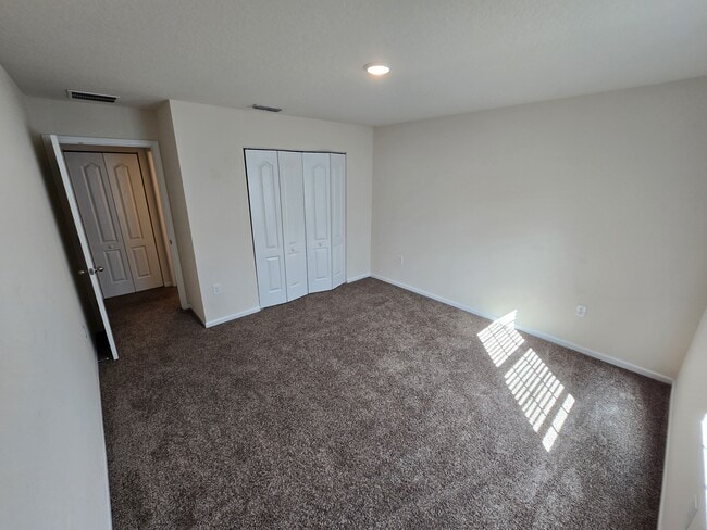 Building Photo - 118 Holston Cir