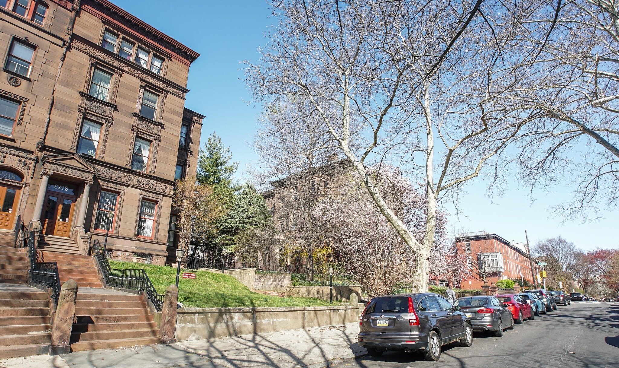 Building Photo - 2213 Green St