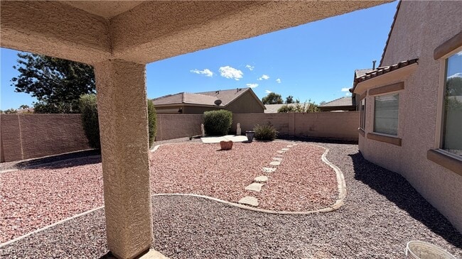 Building Photo - 3846 Waynesvill St