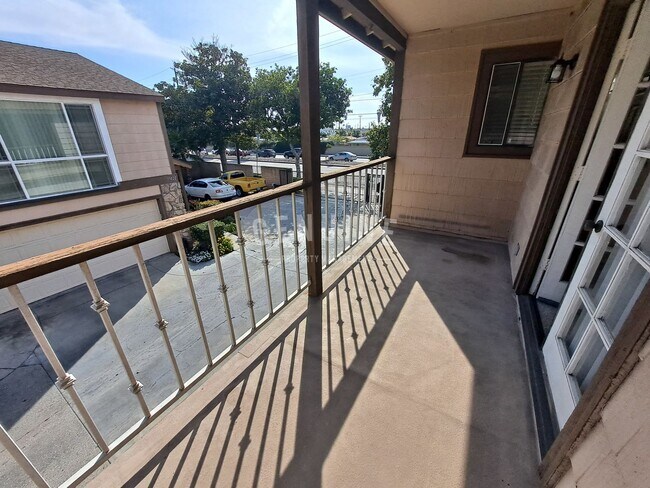 Building Photo - 11021 Cobblestone Ln