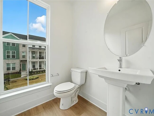 Building Photo - 15315 Sunray Aly