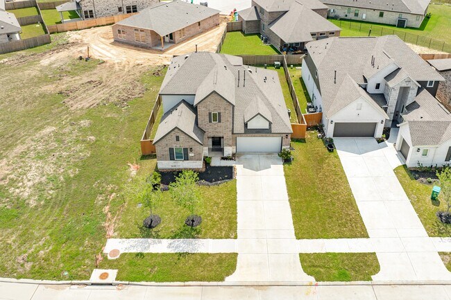 Building Photo - 2618 Jasper Oaks Dr