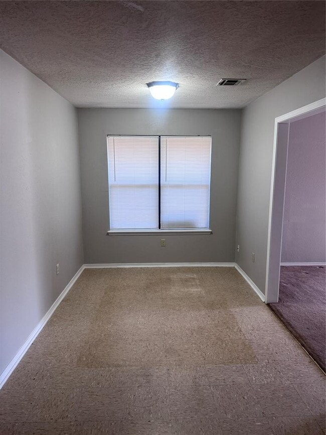 Building Photo - 205 Barrett Pl