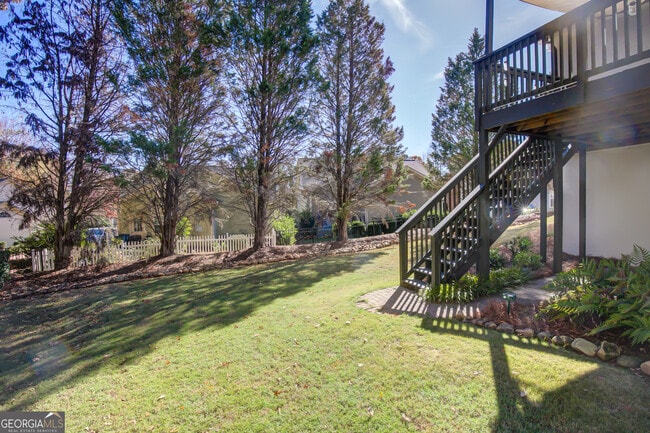 Building Photo - 112 Cottage Grove