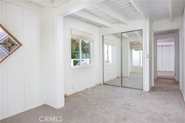 Building Photo - 2260 Crestview Dr
