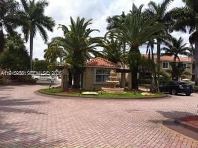 Building Photo - 4744 NW 114th Ave