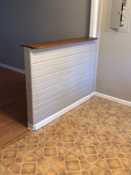 Building Photo - 346 S Skyline Dr