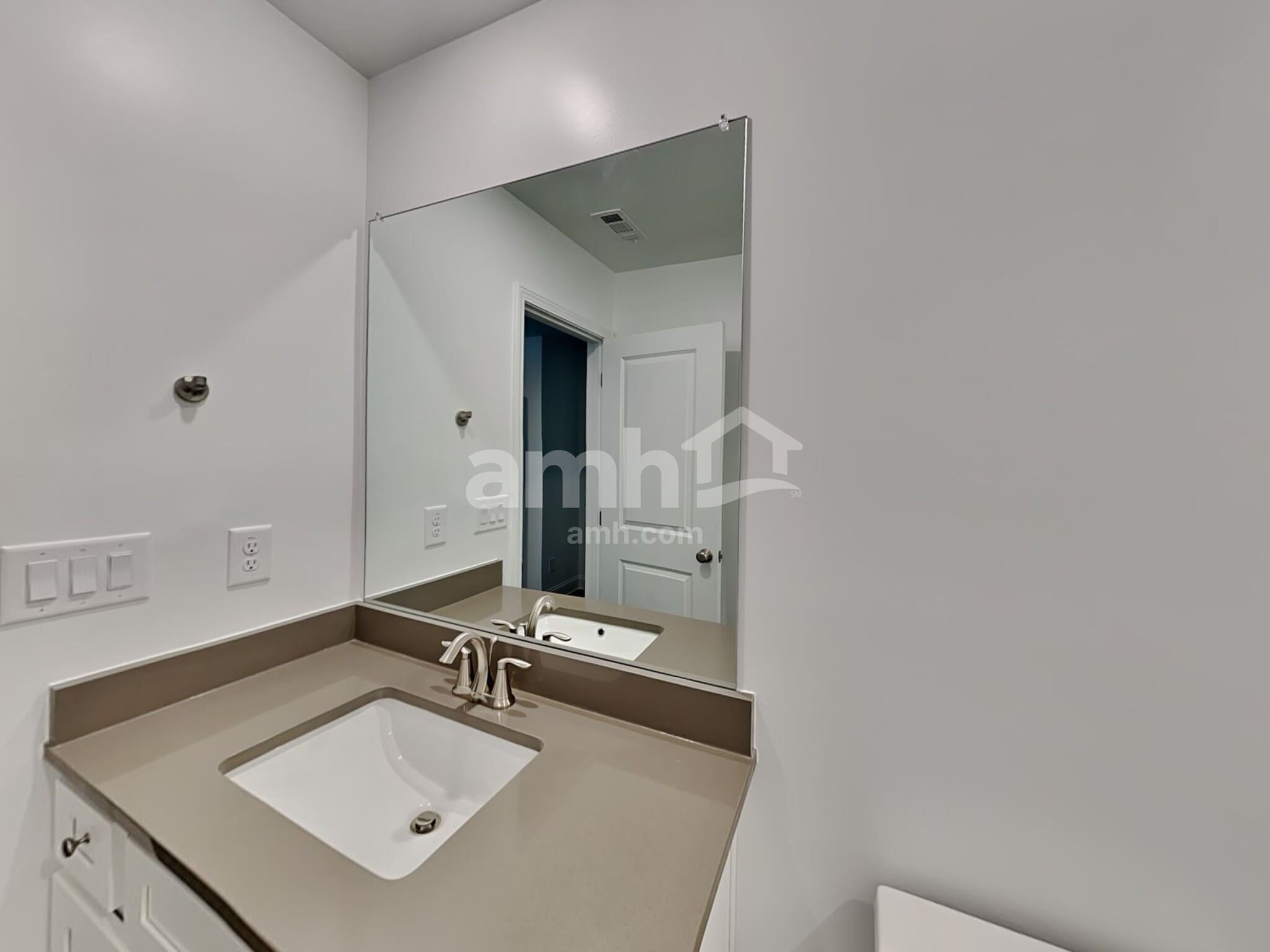 Building Photo - 4980 Bill Cheek Rd